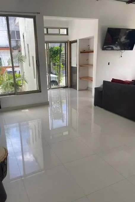 Casa Donde Entra La Luz Y Vive La Naturaleza Cctv